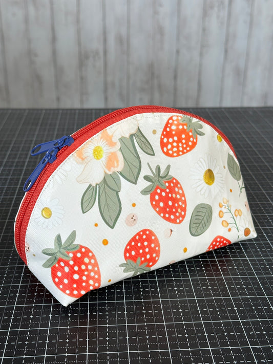 Taco Pouch Bag #62 - Strawberry and Daisy