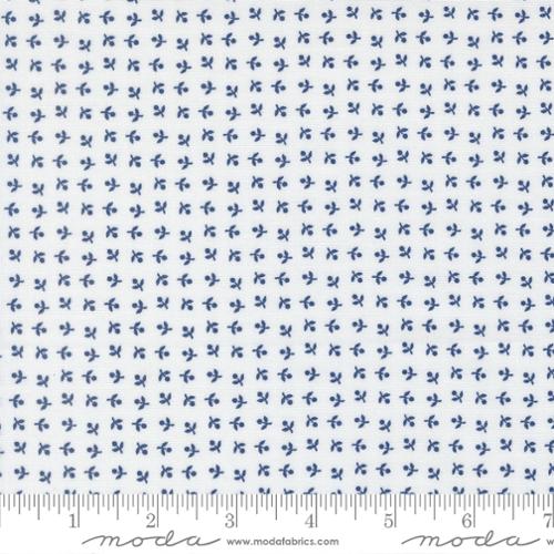 Blueprint White Navy 55336 26 - Yardage