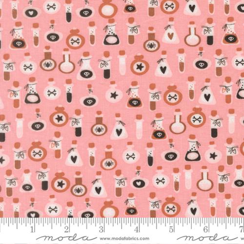 Purrs and Boos 39065 13 Candy Fabric