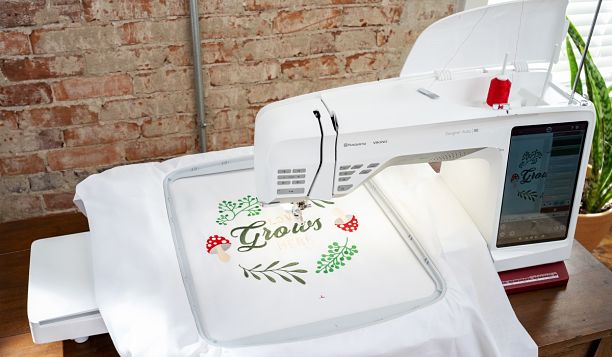 Viking Designer Ruby 90 Sewing & Embroidery Machine (with Module)