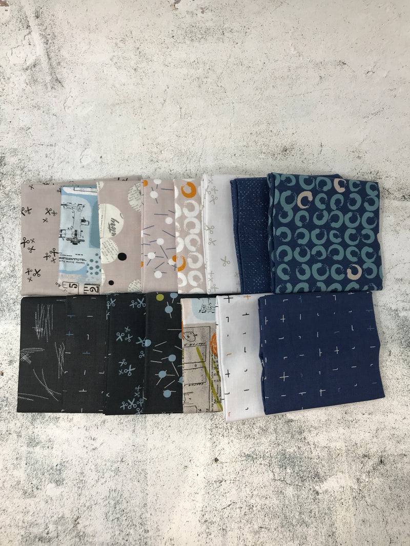 15 Fat Quarter Bundle - Black Friday Special 6018