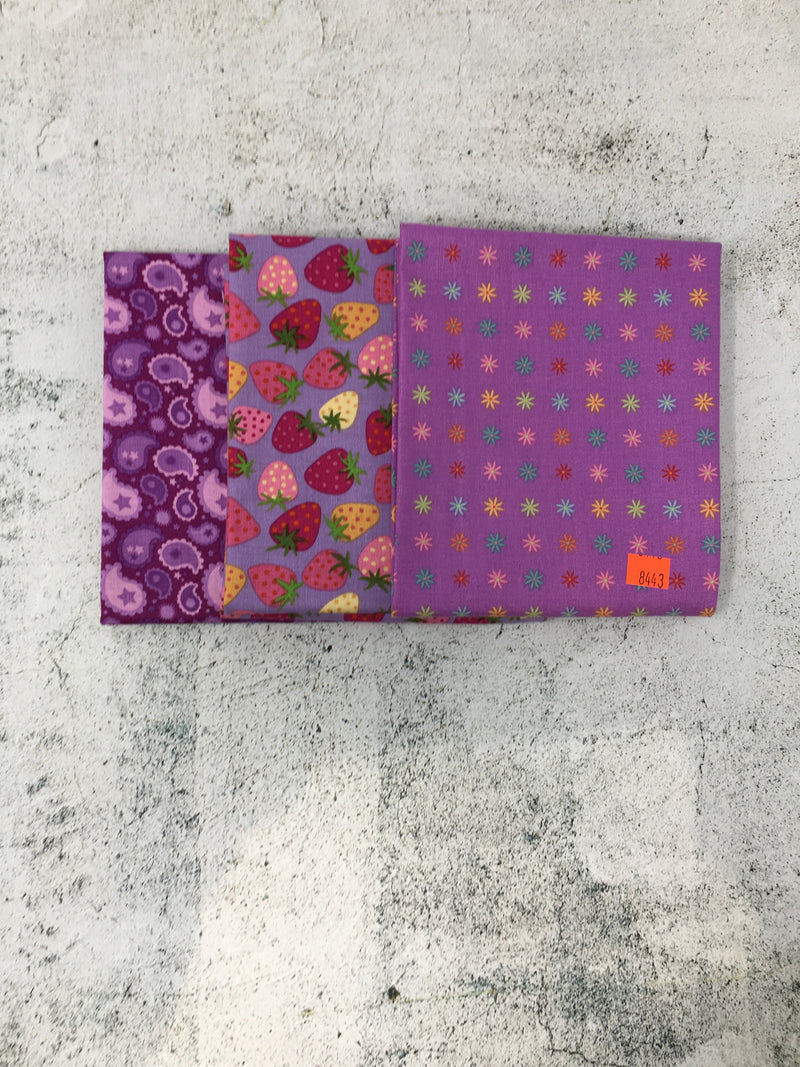 3 Fat Quarter Bundle 8443 - Single Special