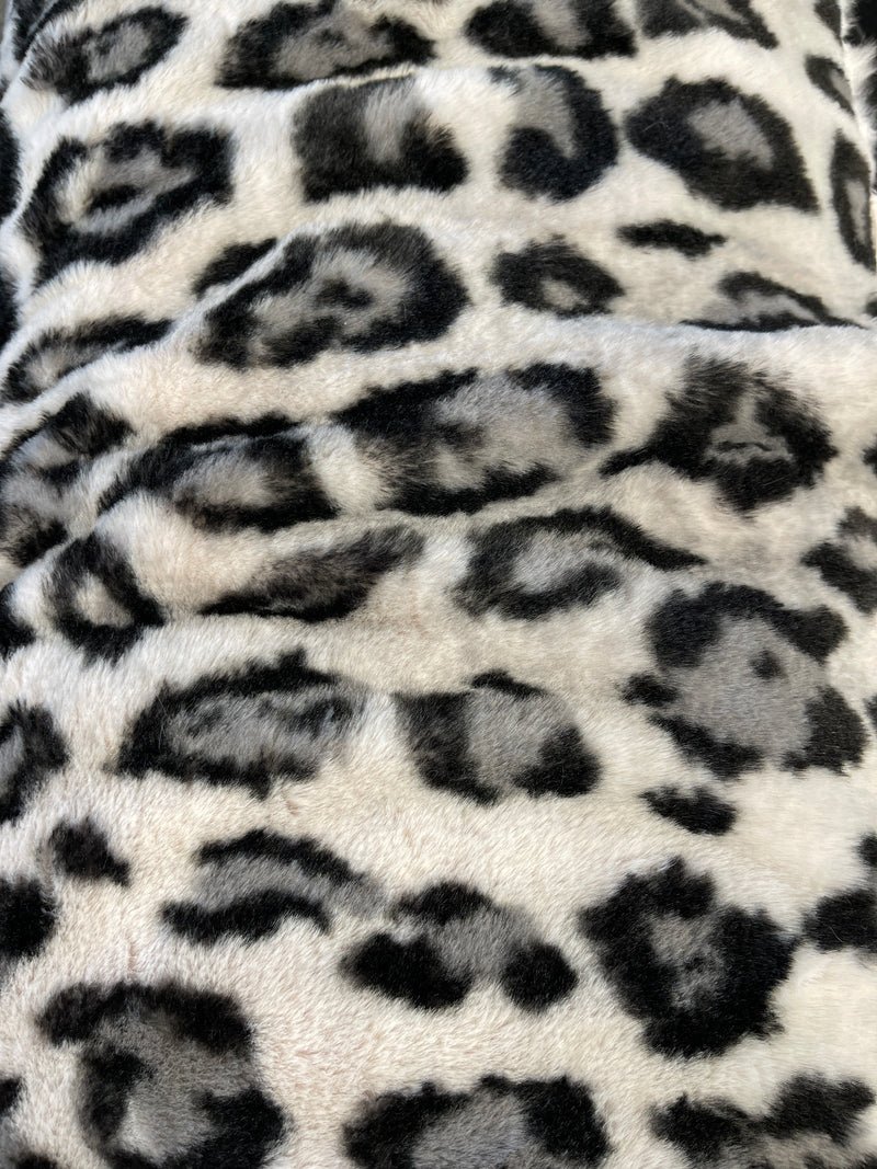 Luxe Cuddle Wild Jag Alloy Yardage