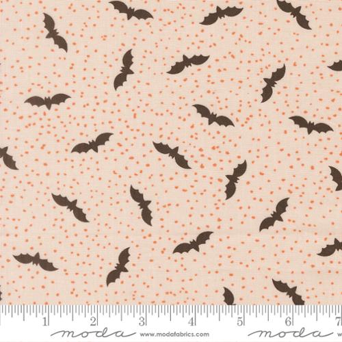 Purrs and Boos 39063 11 Moonbeam Fabric