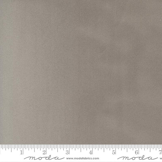 Quilting Cuddle Solid Sterling Yardage