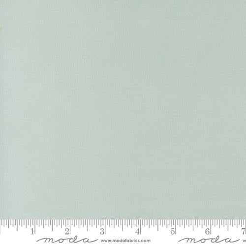 Quilting Cuddle Solid Ice Yardage