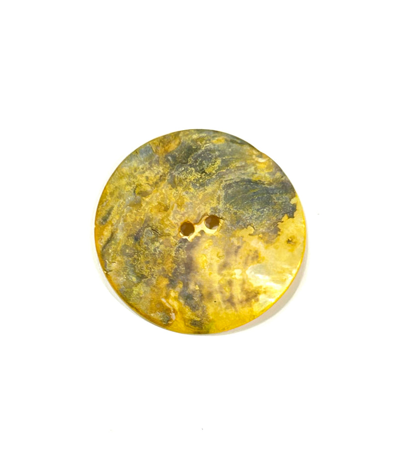 Italian Natural Shell 1.5" Yellow Button 60L 38MM