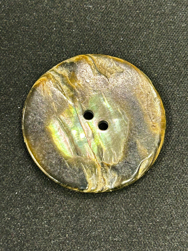 Italian Natural Shell 1.5" Iridescent Etched Button 60L 38MM