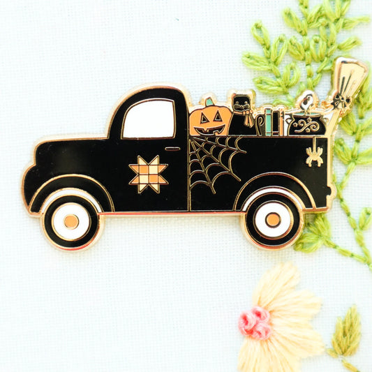 Magnetic Needle Minder Halloween Truck