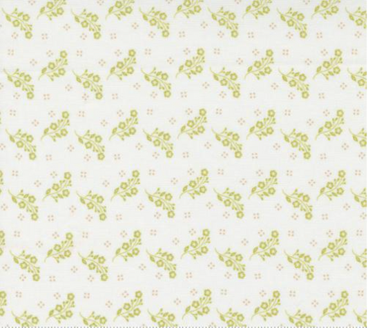 Linen Cupboard Chantilly Leaf Tossed Yardage