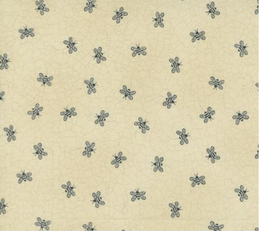 Bloom And Grow Bee Toss Linen Yardage