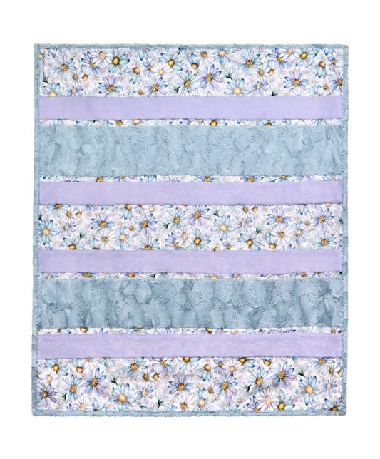 Crazy 8 Cuddle Kit Daisy Delight 58 in x 68