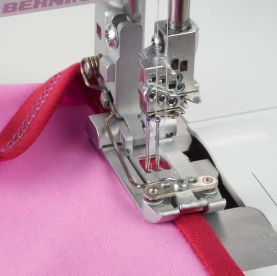 C12 Coverstitch/Compensating Foot Bernina